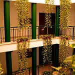 Apartamentos Vertice Bib Rambla